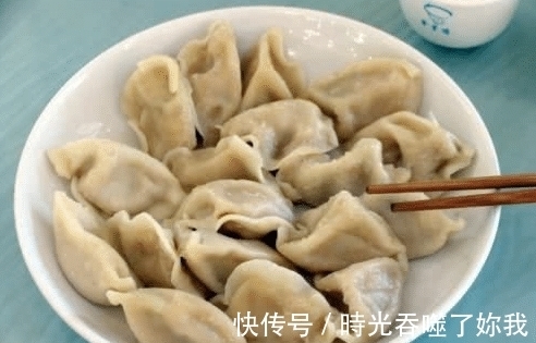 为何有人说包饺子时不能数个数?百岁老人说出原因,原来并非迷信