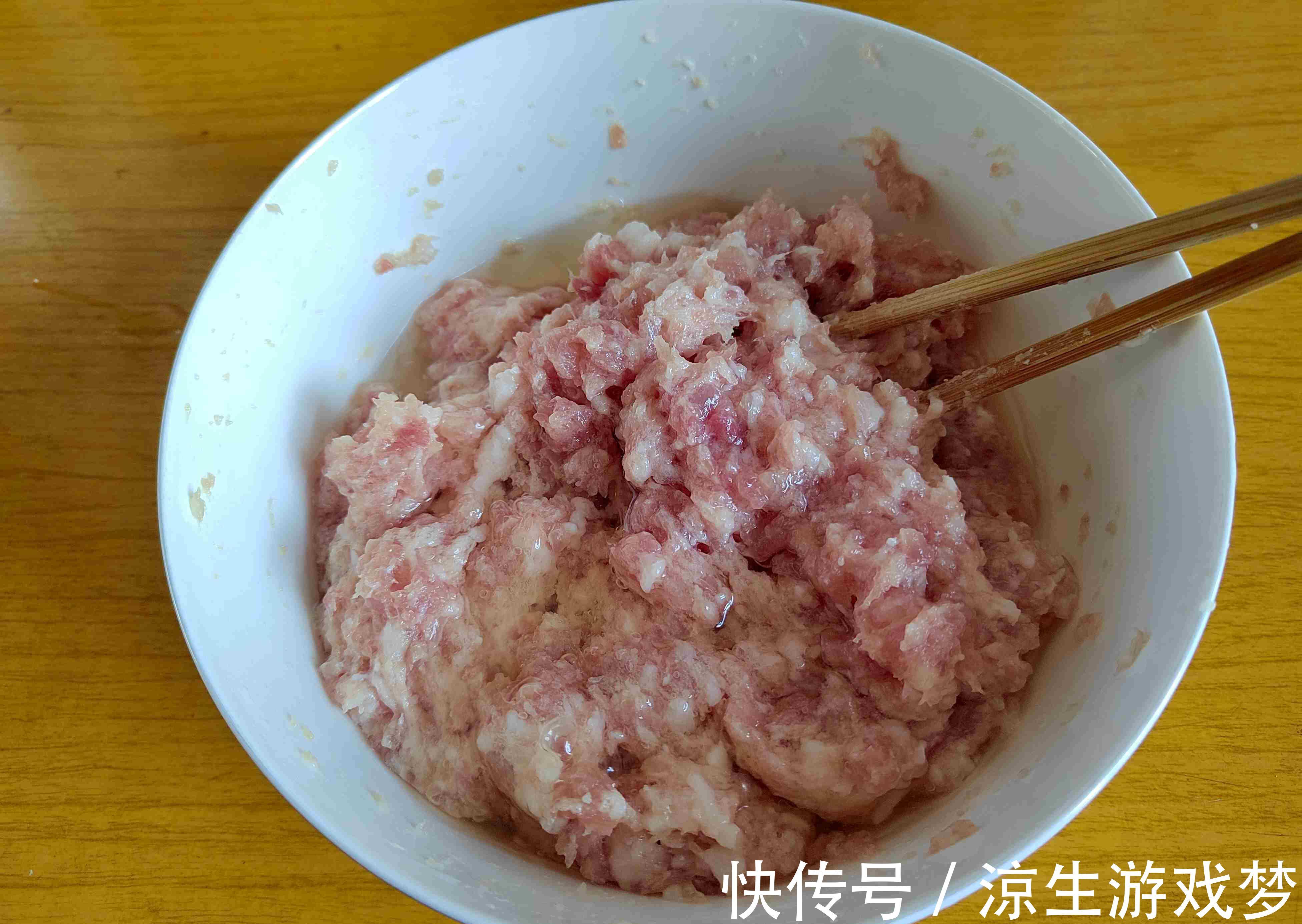 蔬菜中的“人参”，叶子营养极高，霜降后正鲜嫩，包饺子太香了！