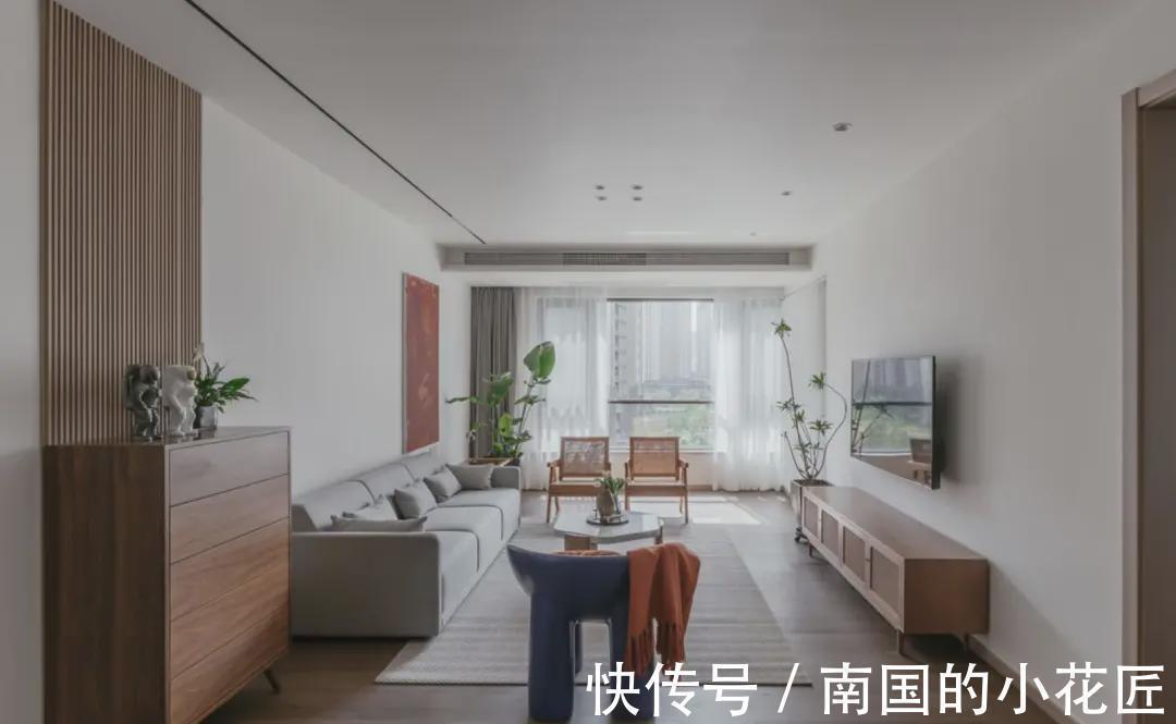 中性色|看了她家，才知道低饱和度的空间有多舒适，全屋没有一丝俗气