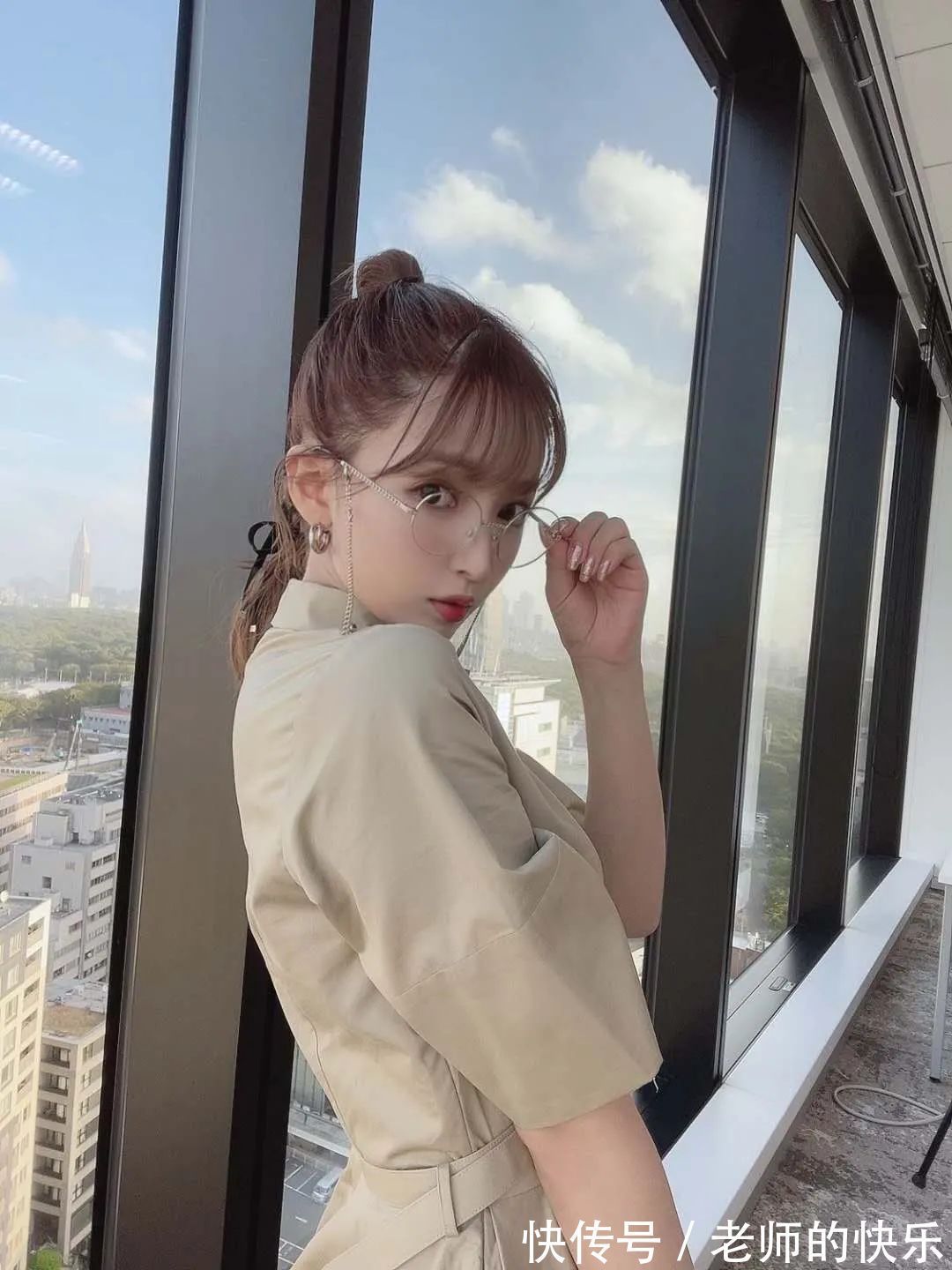 |微微搞笑：闺蜜深夜发出邀请，去了后才知道……