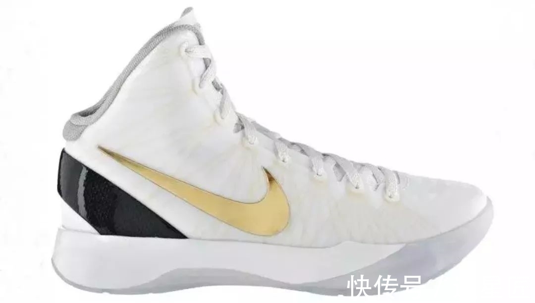 鞋面|NikeHyperdunk系列终结！这双陪伴无数人十年的实战利器才叫青春