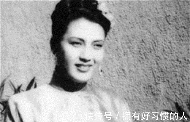 文學作品&風流才子郭沫若自比蘇軾,寫下一首《水調歌頭》,讀罷高下立見