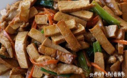 简单|一道简单的家常菜,老公儿子的最爱,营养丰富,5分钟就上桌