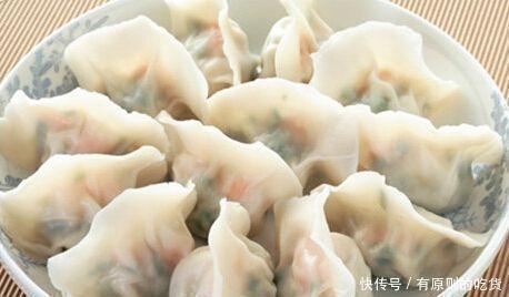 饺子馆老板说漏嘴饺子馅里加“一勺它”，鲜嫩多汁，回回不够吃