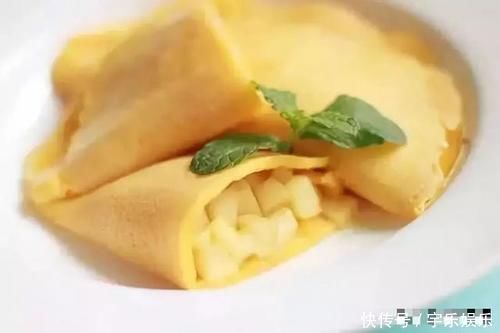 糖醋带鱼,芒果白雪黑糯米,苹果鸡蛋饼,香菇焖冬瓜的做法