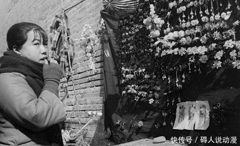 外国|罕见老照片:外国骑兵在街头巡逻,第二张的清代王爷体态肥胖!