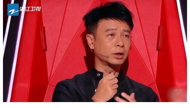 那英|“周深2.0”来《好声音2021》，仅两位导师转身，李荣浩无动于衷