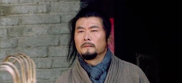 高俅!《水浒传》中,这一句话,道出了王进的真正结局,比林冲还惨!