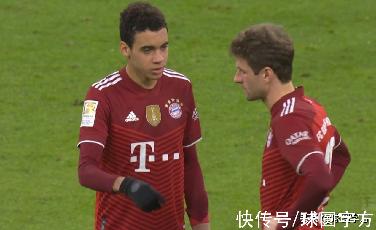 萨内|4-0！拜仁平队史纪录，夺半程冠军，穆勒成五大联赛第四人