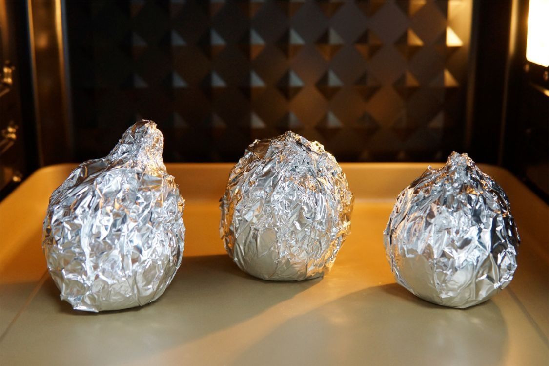 大冷天，要学会吃“烤梨”，传统民间智慧，暖身润燥适合冬天