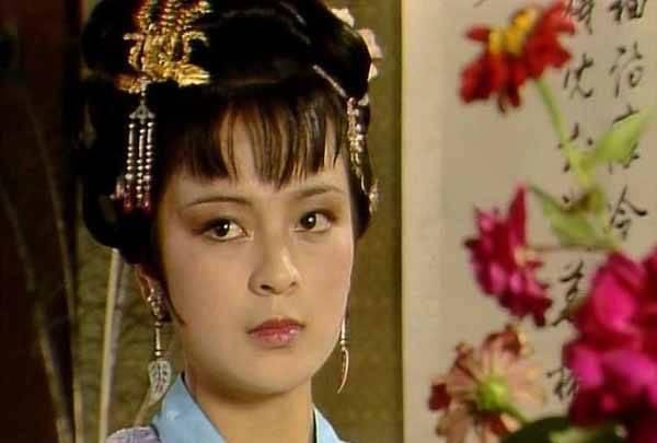 偏爱|宝玉既非最长,也非最幼,为何会深得祖母偏爱