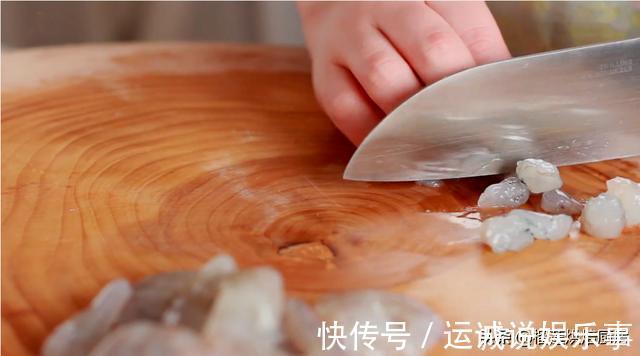 章鱼|虾仁章鱼蟹肉海鲜大咖云集的海鲜饼来了，简单美味口口鲜嫩满足