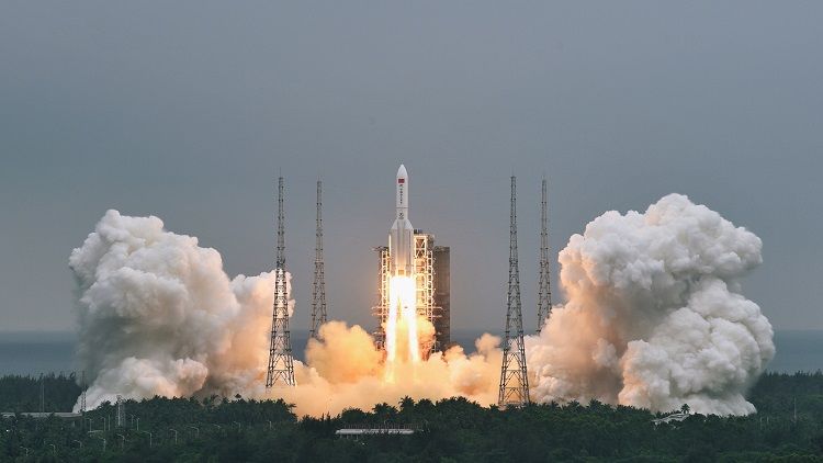 神箭驭风再出征、托举天和同筑梦，长征五号B运载火箭圆满完成首次应用性飞行