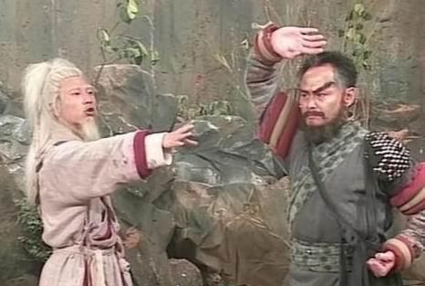 金轮法王为何需一日一夜才能伤慈恩?看看周伯通,或许能明白