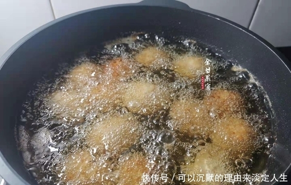 咱家年夜饭都有肉丸,多加这两种食材,鲜香味美不腻人,好香