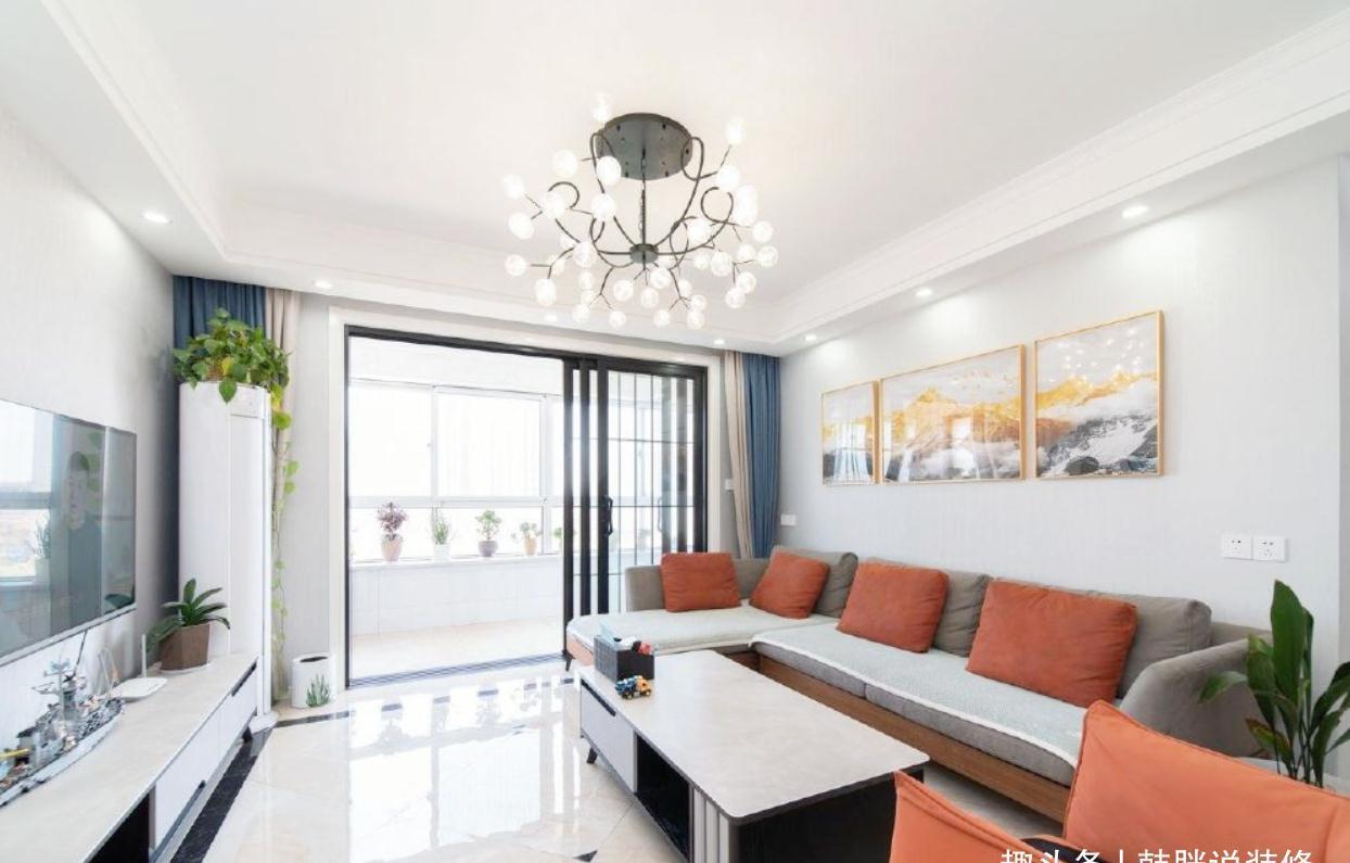 衣柜|128㎡四居室,主卫走廊装满衣柜,秒变步入式衣帽间,仪式感满满