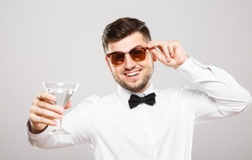 毛发|男性头发、胡须长得过快，意味着什么？希望你早知道，引起重视