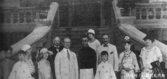 欺负|末代皇帝不堪回首的童年, 馒头都是奢侈品, 还经常遭太监们欺负