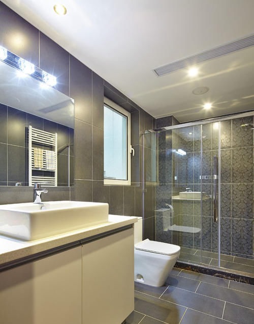 踢脚砖|装完新房才知道，卫生间地砖应该这么搭才好看！