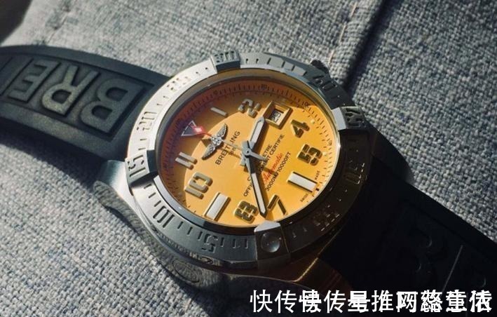 百年灵#爱运动的男士,想好今年夏天戴哪款手表了吗?盘点大表径腕表