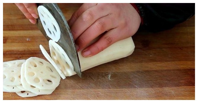 吃了30年莲藕,这做法头一次见,不用炒,营养解馋,过年露一手