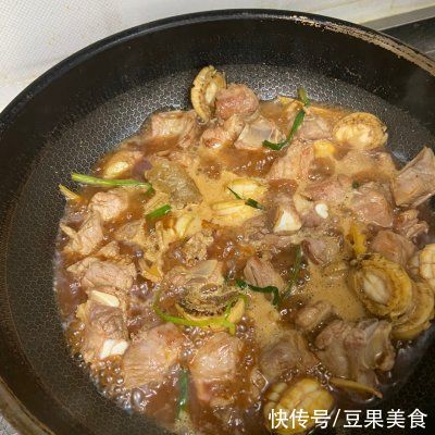 九层塔|餐桌上最有人气的家常菜之鲍鱼排骨