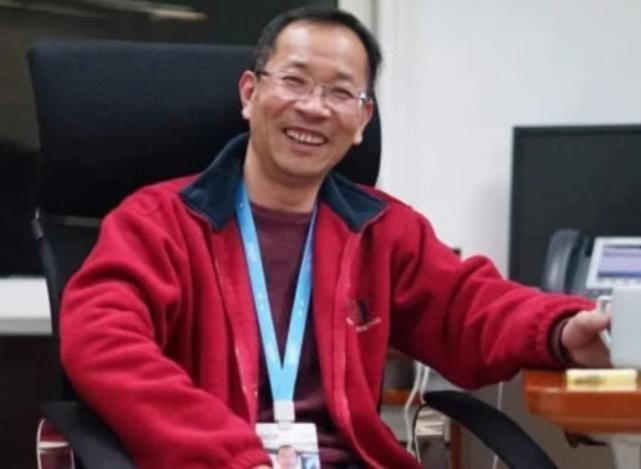 阿里巴巴|第一个使用淘宝的人，订单至今挂在支付宝大楼，当年他买了什么