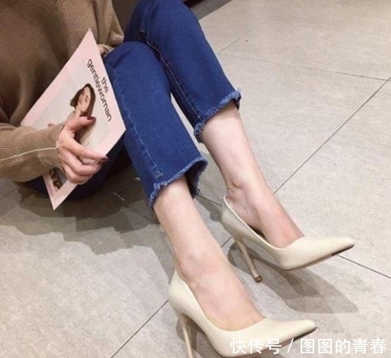尖头细跟鞋，举手投足间展示自信，诠释女性独特的魅力！