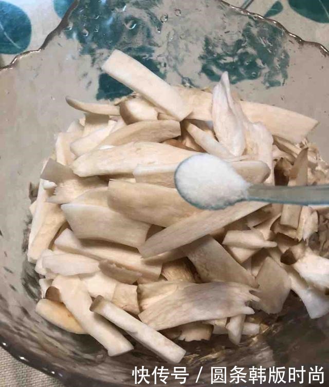 立冬前后,这种蔬菜正当时,比海参鲍鱼还鲜美。只要5元买1斤!