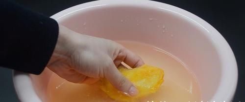 芒果核扔掉可惜了,这个用途懂的人还不多,早点知道就好了