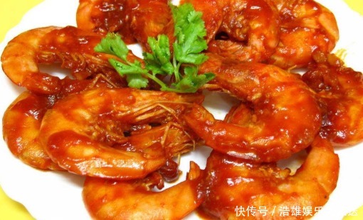 饱满|细嫩洁白的虾肉,饱满而鲜美,实在妙不可言,孩子大赞余味绕梁