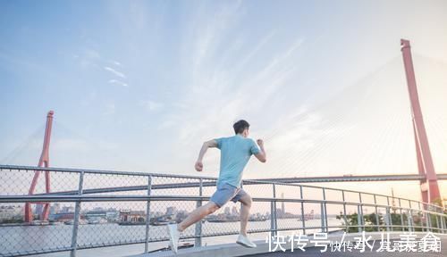 柳叶刀|寿命长的人,晨起最爱做三件事,若你三个都有,恭喜你很健康