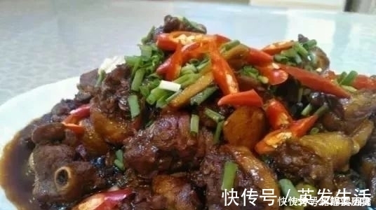 啤酒鸭|做啤酒鸭时，第一步就“焯水”？方法不对，难怪又老又柴不入味！