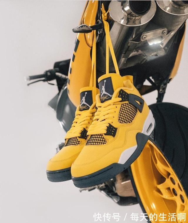 货号 今年联名太凶残!换色+盖章轻松起飞!网友破发的元年不香吗!