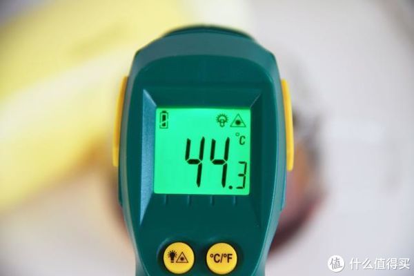 大宇彩虹杯,让你更从容地喝上干净的热水