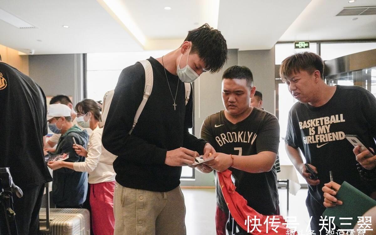 李弘权|中国男篮即将开启NBA模式！5球员获NBA球探关注，2人有望明年登陆