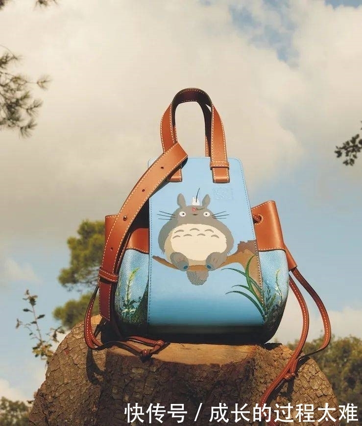 LOEWE即将带来《龙猫》系列合作,下月正式发售!