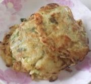 搅拌均匀|茄子皮小饼