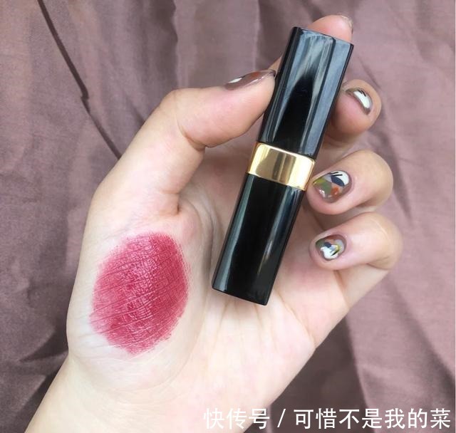 颜色|香奈儿停产这几支口红赶紧看看,黄黑皮的最爱,全都有的人赚了!