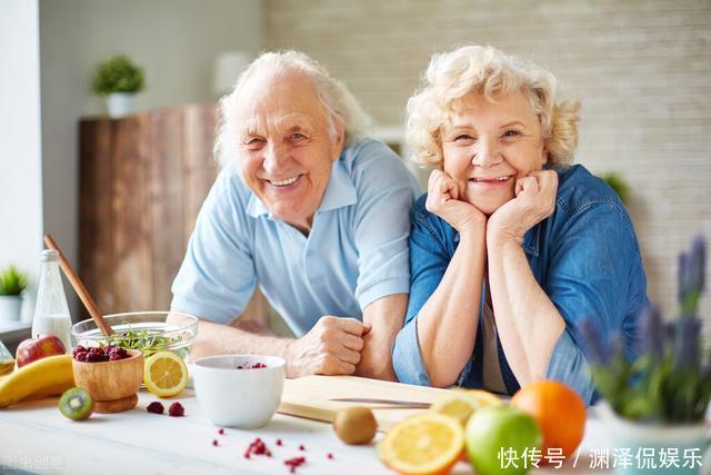 中年|饮食与运动一样重要，老年人养生，要做到“少吃2物，多吃5物”