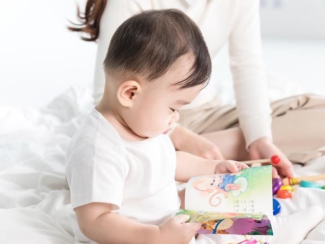 安全感|妈妈不在家,又乖又好带;妈妈回到家就调皮又娇气,怎么会这样?