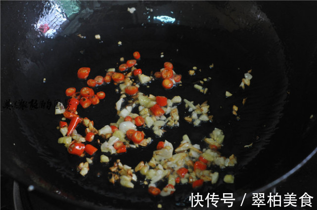 土豆粉|女人常吃這種“堿性食物”，嘴巴不臭，頭發烏黑，皮膚也細膩了！