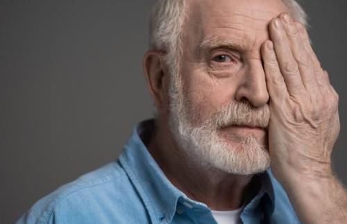 血管堵塞|血液黏稠的人，脸上会有4个表现，若没有，说明血管还不算太堵