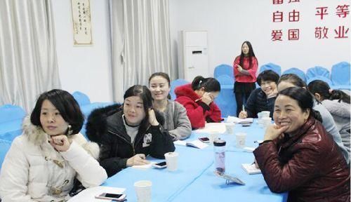 钢琴|熊孩子将可乐倒进价值68万钢琴，老板索赔， 家长 他只是个孩子