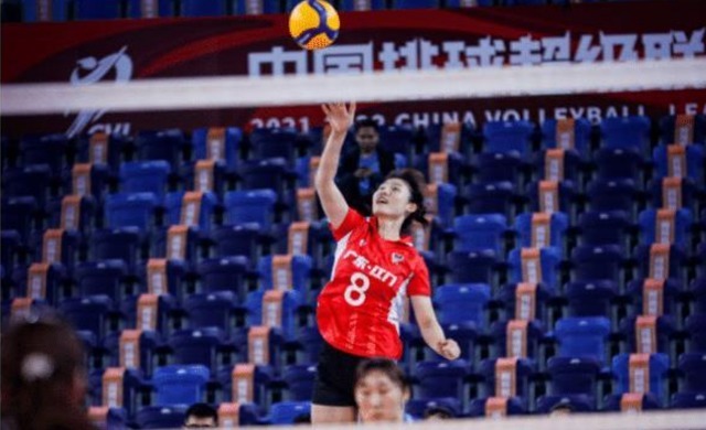 王逸凡|狂轰25分！广东女排16岁小朱婷火力十足，11连发让对手刮目相看