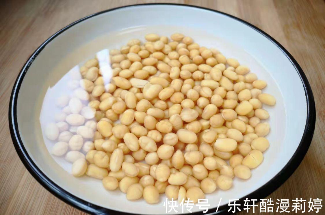 冬天,少吃鸡肉多吃它,比牛羊肉温和,热乎乎炖一锅,吃着真香啊