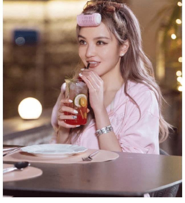 节目|陈瑞丰为周扬青做早饭，嘴上一直说她的喜好，注重细节很加分