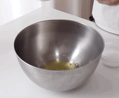 戚风蛋糕|酸奶戚风蛋糕