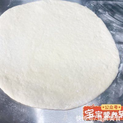 甜椒|你和幸福就差这一份鱼肠披萨