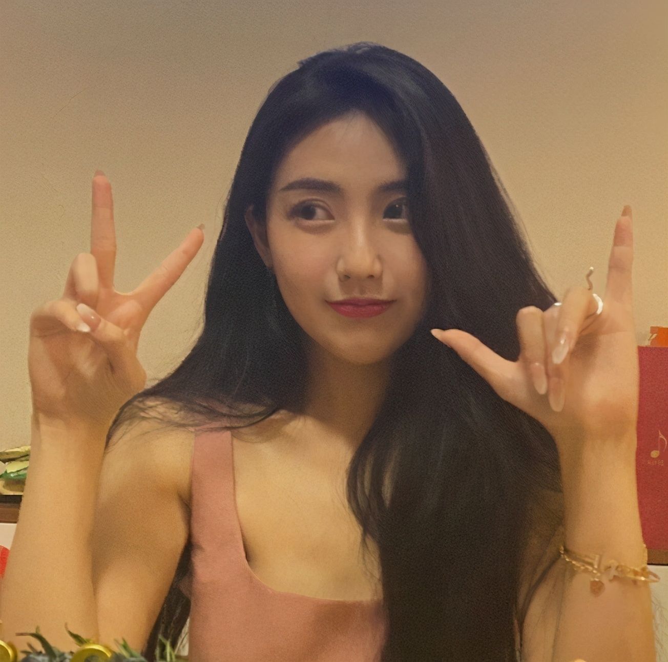 郑琴心|爱情败给了现实?姚沐希彭措分手上热搜,但琴心才最惹人心疼